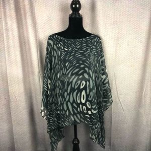 Chico's Gray and Black Print Poncho OS